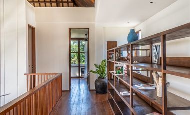 Leasehold - Elegant 6-Bedroom Luxury Villa with Private Pool in Nyanyi, Tabanan, Bali