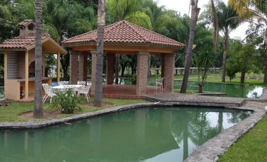 QUINTA EN VENTA EN EL BARRIAL SANTIAGO,N.L.