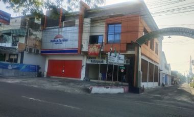 Ruko strategis bangunan 2 lantai di Jl. raya Palagan Sariharjo, Ngaglik, Sleman Yogyakarta