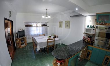 Chalet 4 ambientes de categoría - Martín Coronado