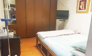 Disewakan Rumah 1 Setengah Lantai di Kuricang Bintaro Jaya Sektor 3A.