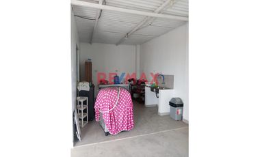 🌟 ¡OPORTUNIDAD ÚNICA EN HUANCHACO! 🏠🌊

¿Buscas la casa de tus sueños en una ubicación privilegiada? ¡No busques más! Esta encantadora propiedad de d