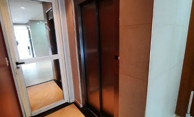 Semipiso en venta en Lanus Oeste