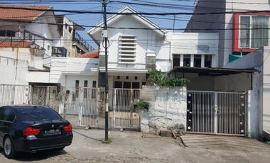 Rumah disewakan di RW 11, Medokan Ayu, Rungkut, Surabaya, Jawa Timur