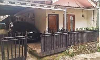 Dijual Murah Rumah 1,5 Lantai Ada Kosan Di Kalibata Jakarta
