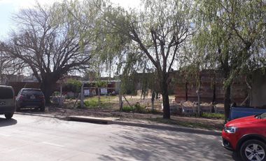 Alquilo Terreno Sobre Ruta 8 . Sin Mes De Deposito