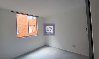 COD. 4142 - SE ARRIENDA APARTAMENTO - BARRIO: MIRAFLORES