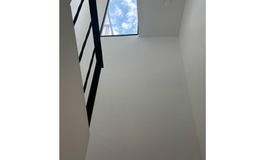 Venta de casa en conjunto de 108 M2 en 298 mill en La Mesa Cund