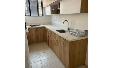 Venta de casa en conjunto de 108 M2 en 298 mill en La Mesa Cund
