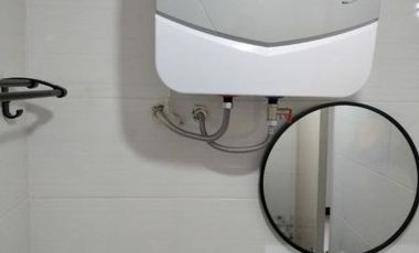 Apt. Amega Crown Hadap kolam renang/Utara, Furnish