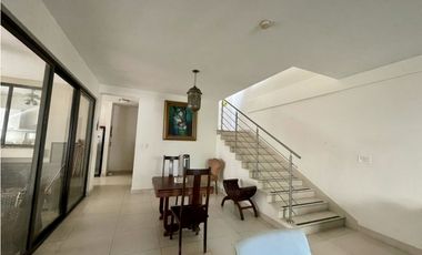 VENDO HERMOSA CASA EN PANAMA PACIFICO