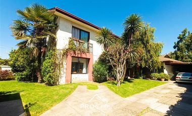 Casa en Venta en Ricardo Wagner / Las Luciernagas