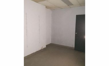 Importante Local comercial ubicado Av. Alem al 600 en Microcentro