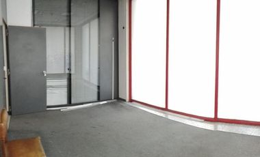 Importante Local comercial ubicado Av. Alem al 600 en Microcentro