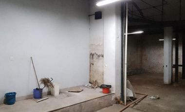 Importante Local comercial ubicado Av. Alem al 600 en Microcentro