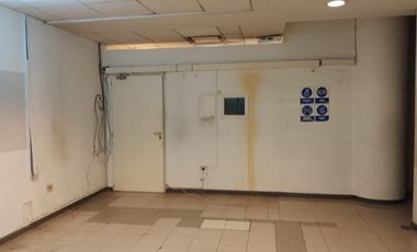 Importante Local comercial ubicado Av. Alem al 600 en Microcentro