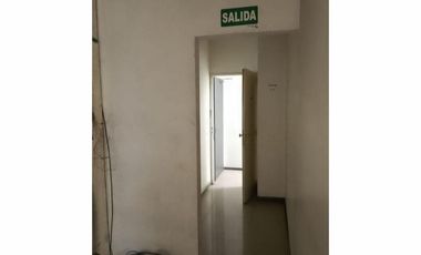 Importante Local comercial ubicado Av. Alem al 600 en Microcentro