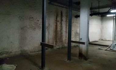 Importante Local comercial ubicado Av. Alem al 600 en Microcentro