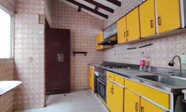 casa en arriendo en la riviera. Cod A29409