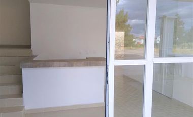 SE RENTAN espacios para consultorio en torre médica, ubica dentro del fraccionamiento Villas del Campo en Calimaya, Estado de México