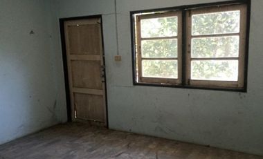 ทรัพย์ บสส. รหัส 8Z4696 ทาวน์เฮ้าส์  พระนครศรีอยุธยา