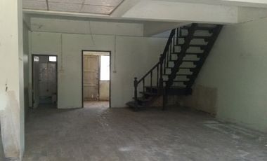 ทรัพย์ บสส. รหัส 8Z4696 ทาวน์เฮ้าส์  พระนครศรีอยุธยา