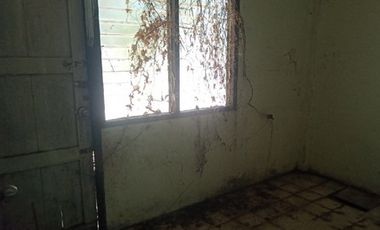 ทรัพย์ บสส. รหัส 8Z4696 ทาวน์เฮ้าส์  พระนครศรีอยุธยา