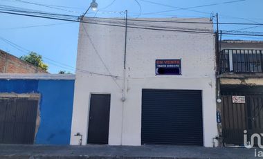 Casa con local comercial en Venta Col.Los Olivos, Leon Gto.