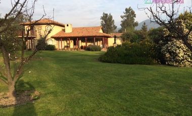Casa en Venta en Camino Lonquén Sur - Camino El Oliveto - Club de Golf Las Palmas