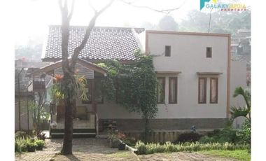 Dijual Cepat Rumah Kosan Villa Luas 3000m2 Dago Bandung