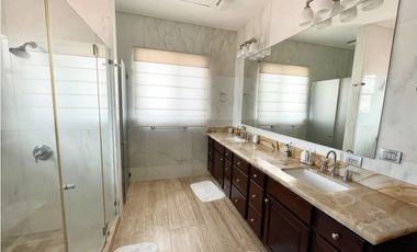 FAIRWAY ESTATES / SANTA MARIA / VENTA