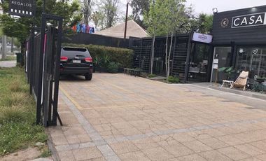 Local Comercial en Venta en Luis Pasteur / Los Gomeros