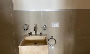 ESPECTACULAR PENTHOUSE EN BANFIELD.