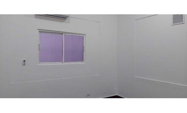 ALQUILO LOCAL EN PARQUE LEFEVRE