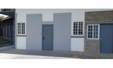 ALQUILO LOCAL EN PARQUE LEFEVRE