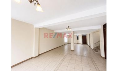 Venta Casa Urb. Manuel Arevalo La Esperanza
