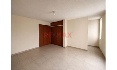 Venta Casa Urb. Manuel Arevalo La Esperanza