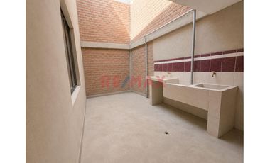 Venta Casa Urb. Manuel Arevalo La Esperanza