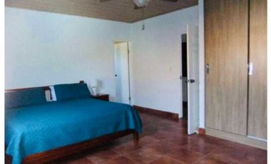 VENDO CASA EN CHAME CORONADO 5R