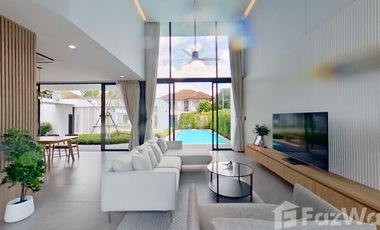 4 Bedroom House for sale at World Club Land