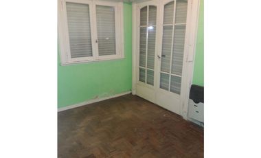 chalet a la venta 4 dormitorios + dependencia de servicio Punta Mogotes