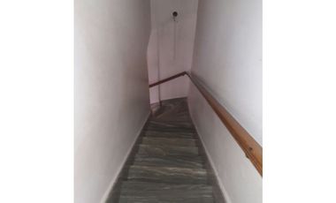 chalet a la venta 4 dormitorios + dependencia de servicio Punta Mogotes