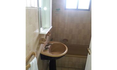 chalet a la venta 4 dormitorios + dependencia de servicio Punta Mogotes