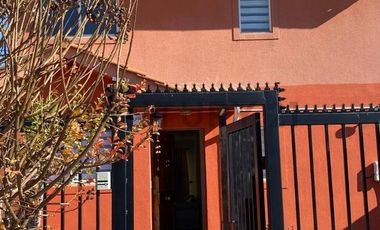 Se arrienda casa en Buin