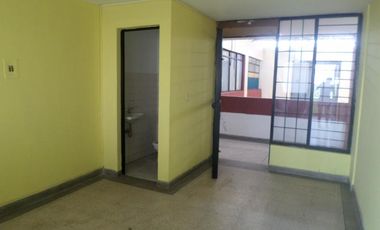 oficina en arriendo/venta en centro. Cod V1201