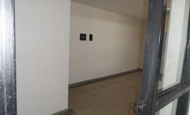 oficina en arriendo/venta en centro. Cod V1201