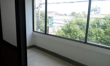 oficina en arriendo/venta en centro. Cod V1201