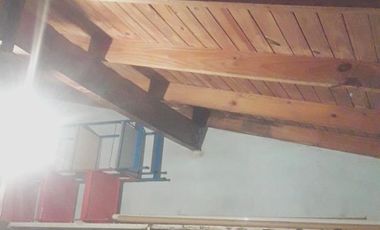 Local de 300 m2 con vivienda en planta alta