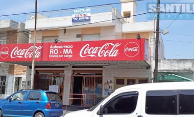Local de 300 m2 con vivienda en planta alta
