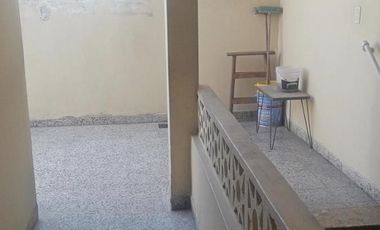 Local de 300 m2 con vivienda en planta alta